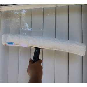 Dura 2 Window Washer Sleeve on T Bar Scrubbing Window